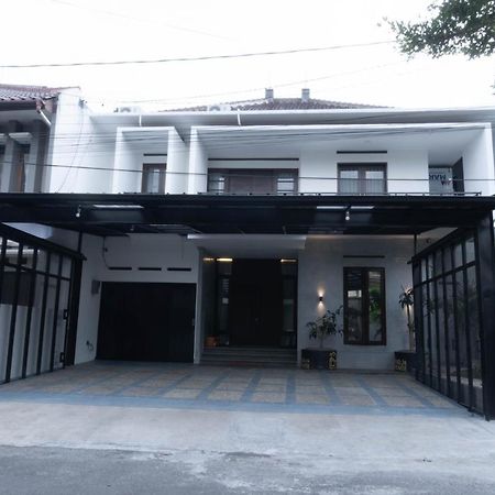 반둥 Radja House Cipaku Indah 빌라 외부 사진
