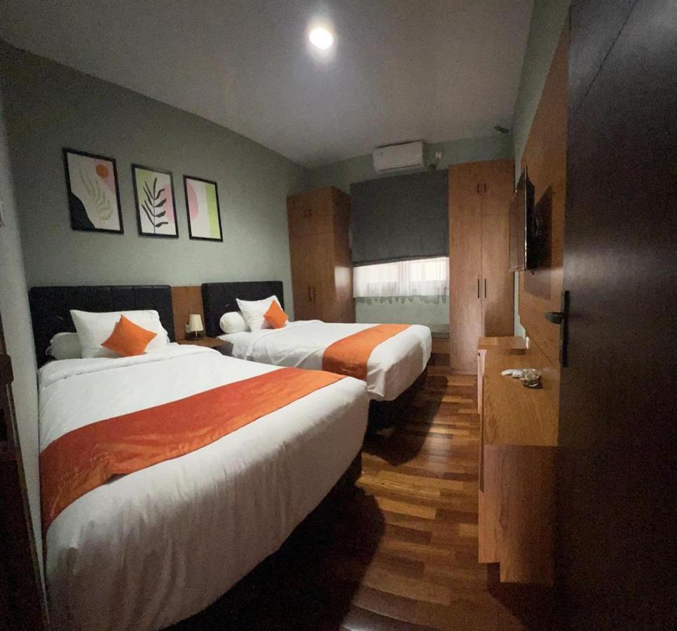 반둥 Radja House Cipaku Indah 빌라 외부 사진